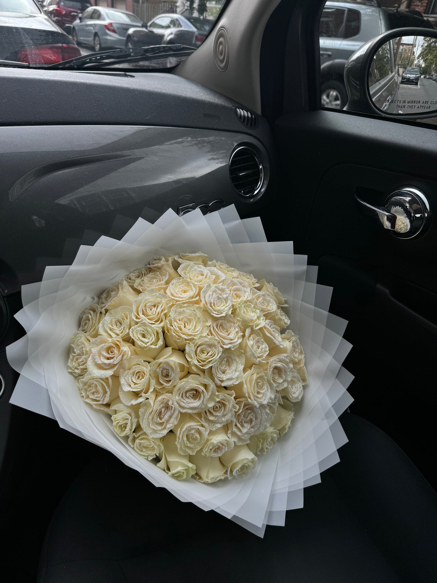 Exotic Glitter Rose Bouquets